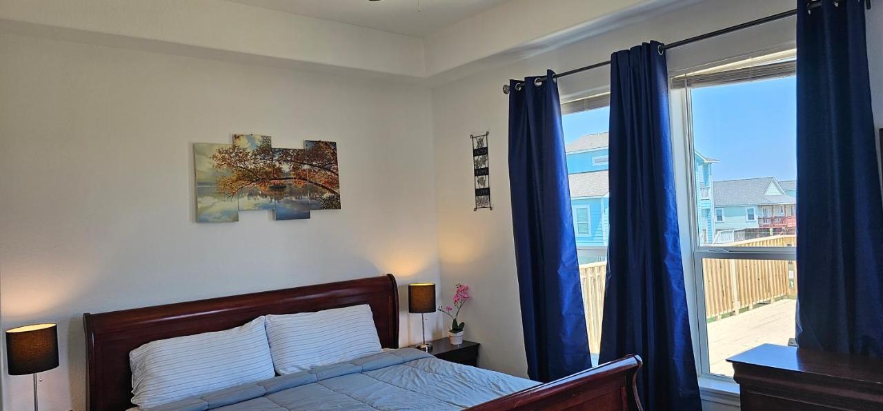 גלווסטון Private Beach -- Away From The Crowds - Ocean Views -Short Drive To Moody Gardens, Schlitter Bahn, Pleasure Pier מראה חיצוני תמונה
