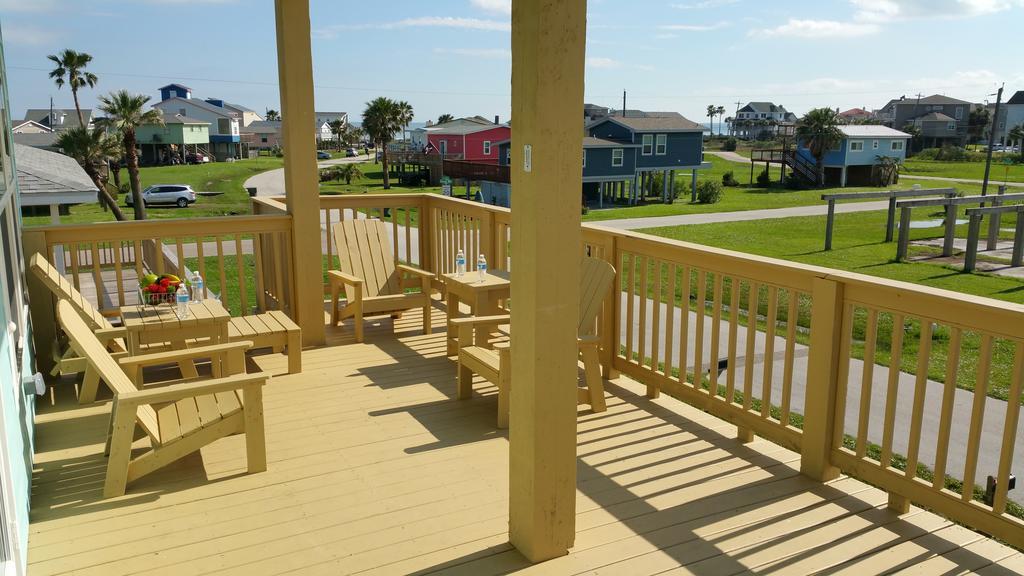 גלווסטון Private Beach -- Away From The Crowds - Ocean Views -Short Drive To Moody Gardens, Schlitter Bahn, Pleasure Pier מראה חיצוני תמונה